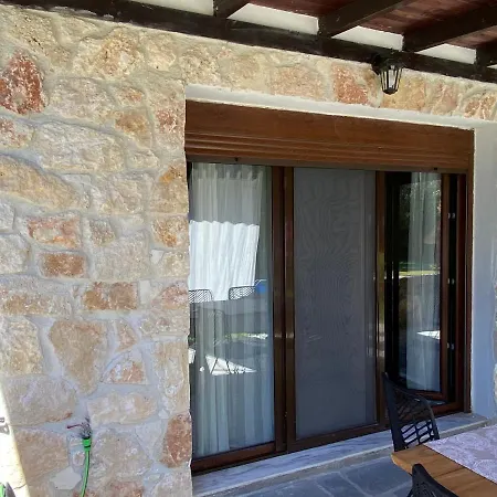 Stone Chalkidiki Κρυοπηγή
