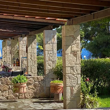 Vilă Stone Chalkidiki